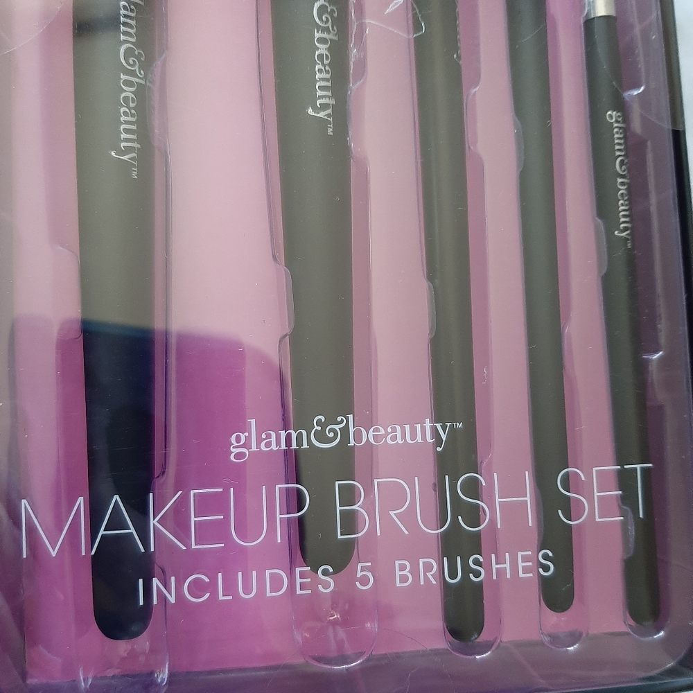 5 Piece Makeup Brush Set - Picture 3 of 6